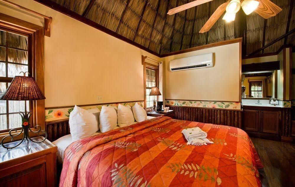 Ramons Village Resort San Pedro  Eksteriør bilde